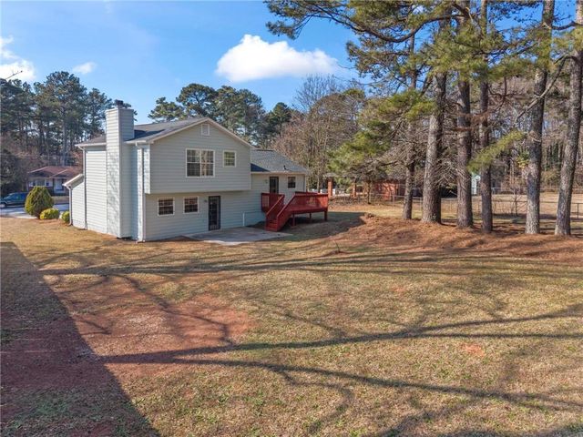 798 Aberdeen Drive, Stone Mountain, GA 30083