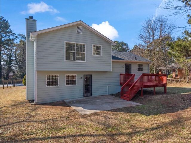 798 Aberdeen Drive, Stone Mountain, GA 30083
