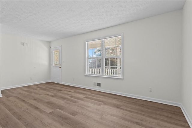 798 Aberdeen Drive, Stone Mountain, GA 30083