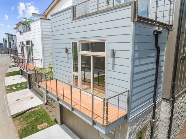 3038 Edwin Circle, Nashville, TN 37209