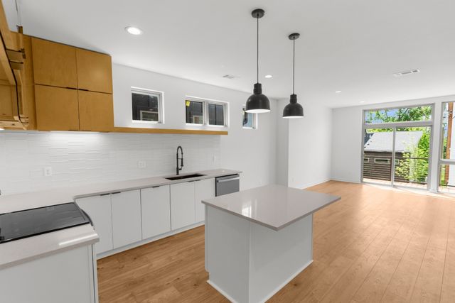 3038 Edwin Circle, Nashville, TN 37209