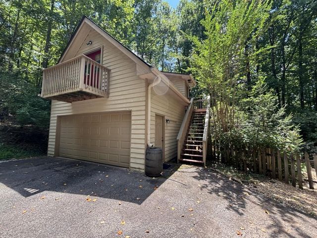 988 Rocktree Road, Dahlonega, GA 30533