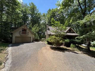 988 Rocktree Road, Dahlonega, GA 30533