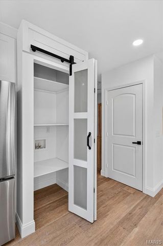 6409 Sutherland Avenue, St Louis, MO 63109