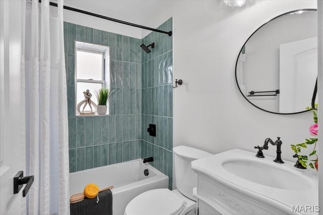 6409 Sutherland Avenue, St Louis, MO 63109