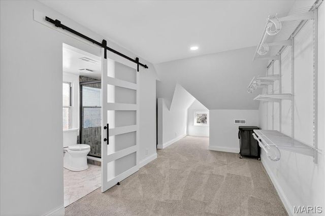 6409 Sutherland Avenue, St Louis, MO 63109