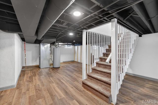 6409 Sutherland Avenue, St Louis, MO 63109