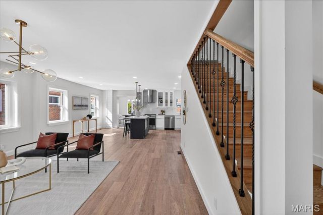 6409 Sutherland Avenue, St Louis, MO 63109