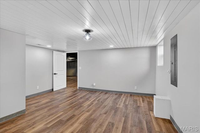 6409 Sutherland Avenue, St Louis, MO 63109