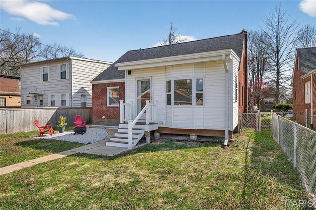 6409 Sutherland Avenue, St Louis, MO 63109