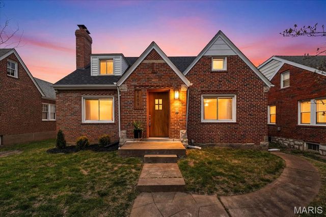 6409 Sutherland Avenue, St Louis, MO 63109