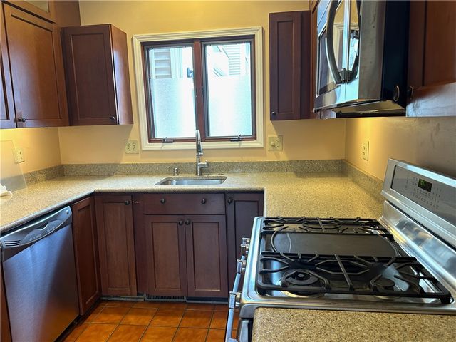 36 Adams Street, Rochester, NY 14608