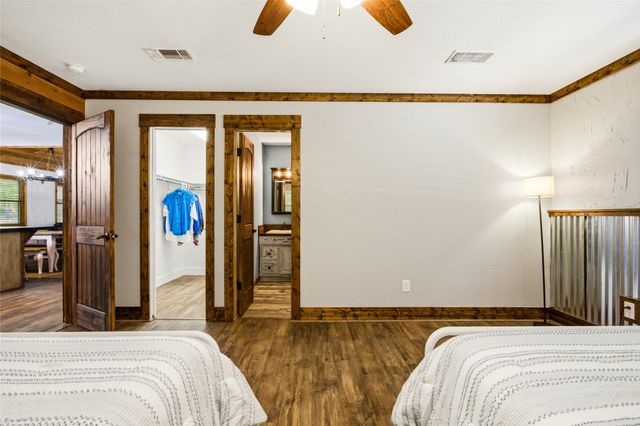 2003 Flowing Wells Road, Pottsboro, TX 75076