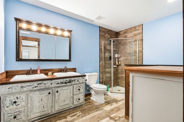 2003 Flowing Wells Road, Pottsboro, TX 75076