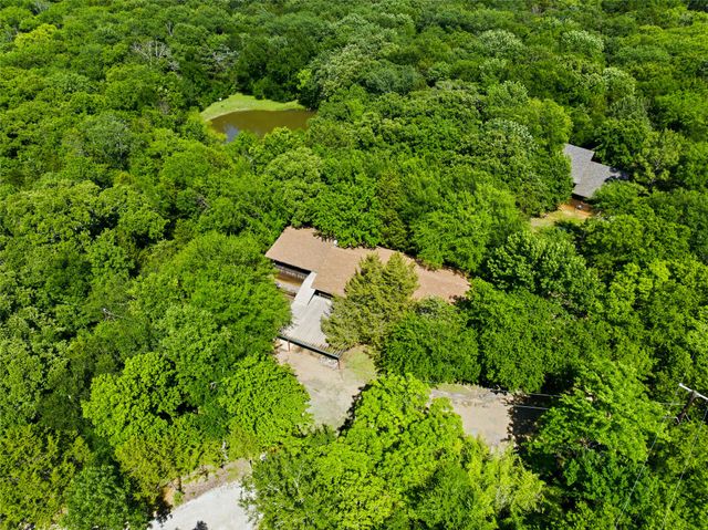 2003 Flowing Wells Road, Pottsboro, TX 75076