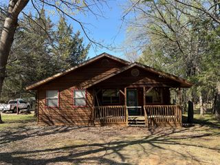 2003 Flowing Wells Road, Pottsboro, TX 75076