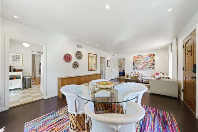 409 W Water St, Kerrville, TX 78028