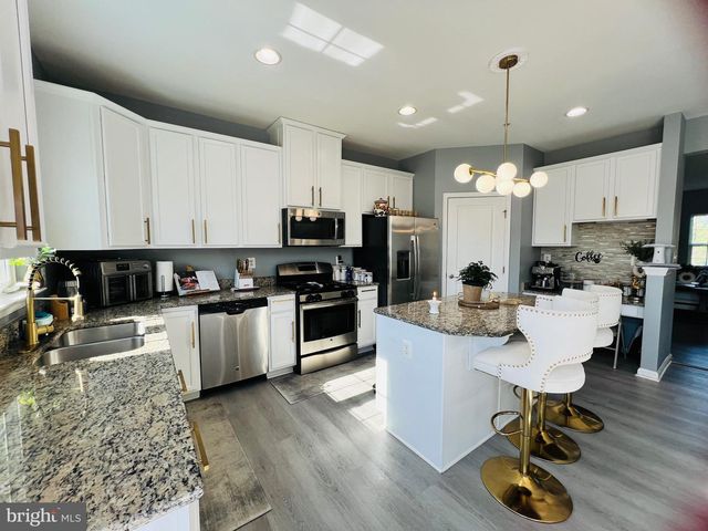 2422 BAILEYS POND RD, Accokeek, MD 20607