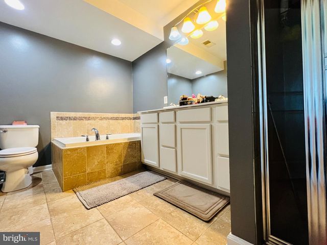 2422 BAILEYS POND RD, Accokeek, MD 20607