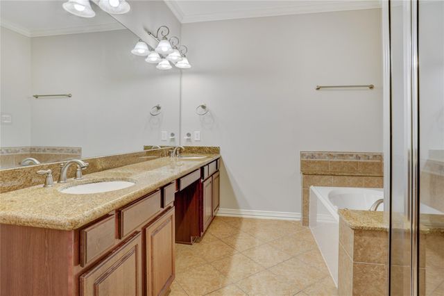 1319 East Street, Houston, TX 77007