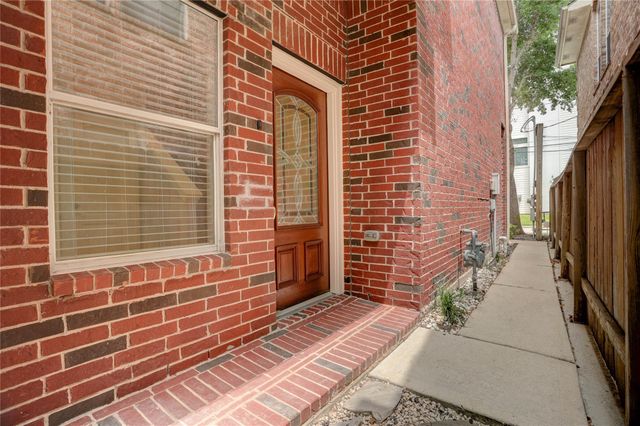 1319 East Street, Houston, TX 77007
