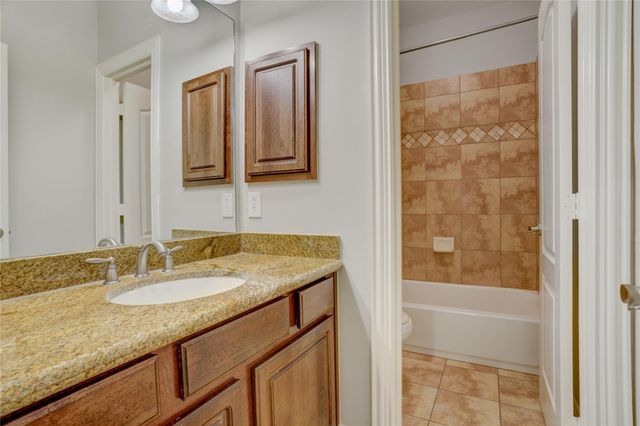 1319 East Street, Houston, TX 77007