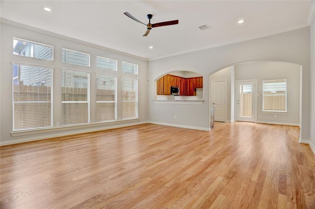 1319 East Street, Houston, TX 77007