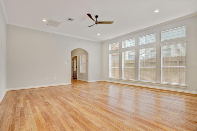 1319 East Street, Houston, TX 77007