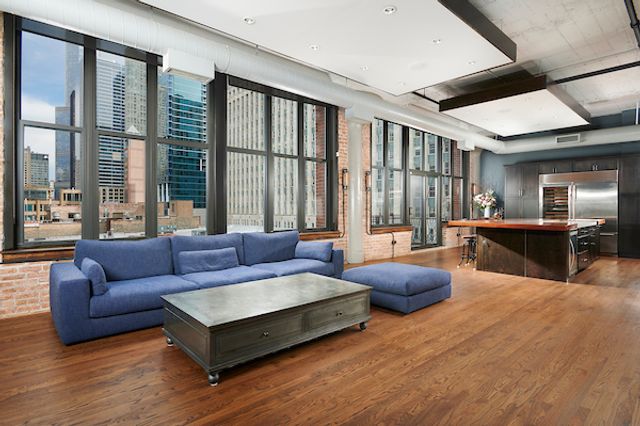 333 W HUBBARD Street 610-611, Chicago, IL 60654