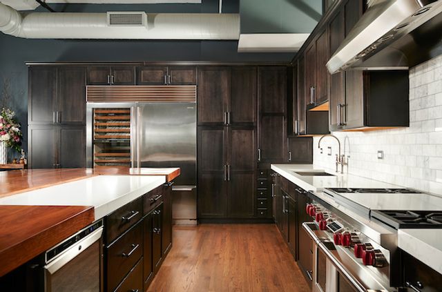 333 W HUBBARD Street 610-611, Chicago, IL 60654