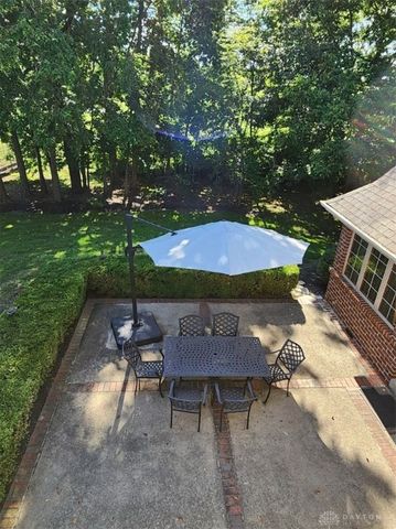 139 Signature Drive, Xenia, OH 45385