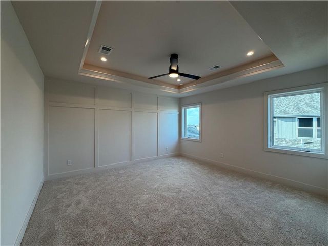 10411 N Liberty Street, Kansas City, MO 64155