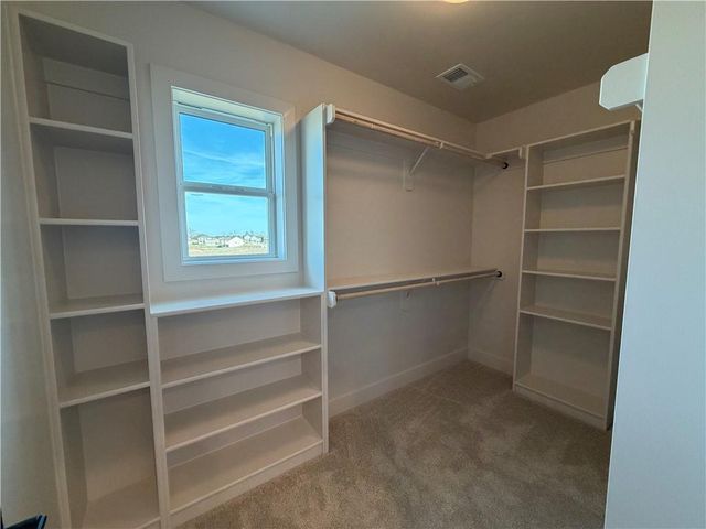 10411 N Liberty Street, Kansas City, MO 64155