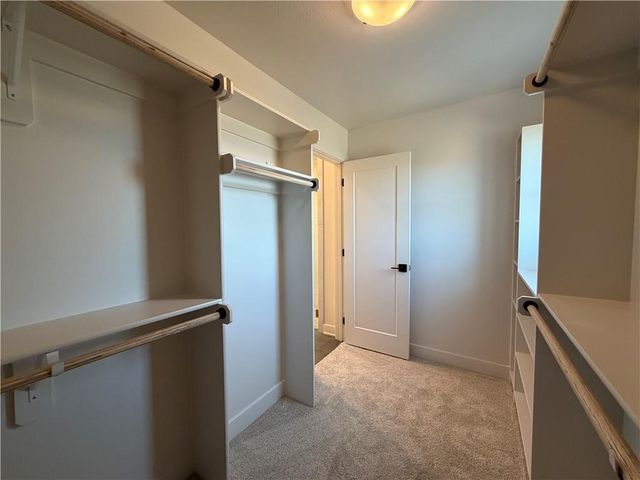 10411 N Liberty Street, Kansas City, MO 64155