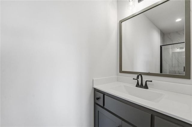 10411 N Liberty Street, Kansas City, MO 64155