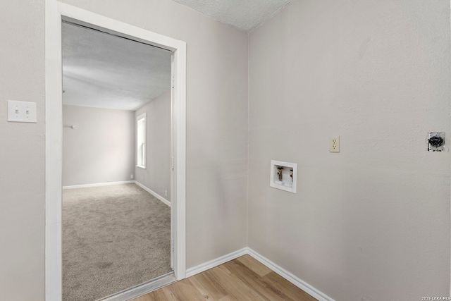 6146 VALLEY CLF, San Antonio, TX 78250