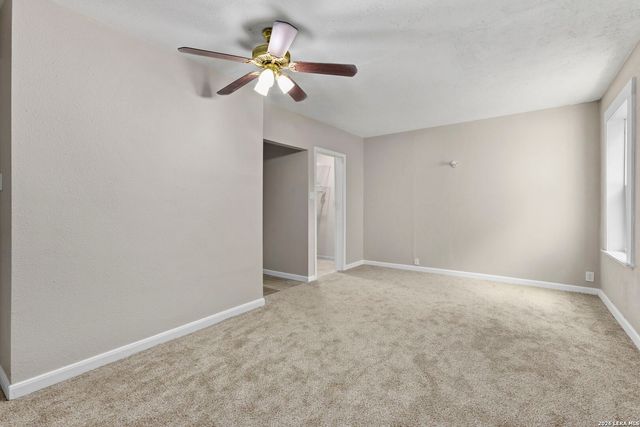 6146 VALLEY CLF, San Antonio, TX 78250