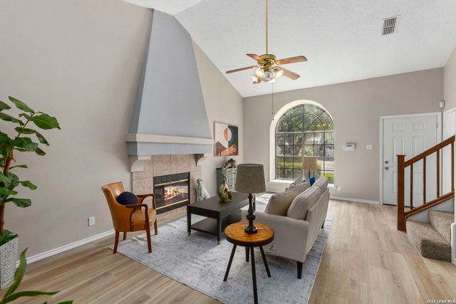 6146 VALLEY CLF, San Antonio, TX 78250
