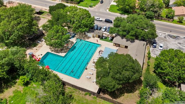 6146 VALLEY CLF, San Antonio, TX 78250
