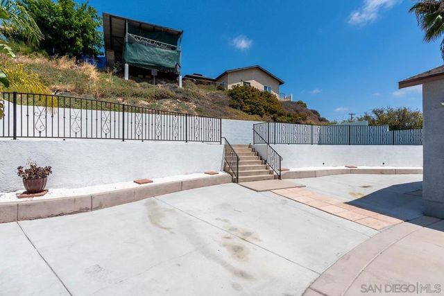1191 Myra Ave, Chula Vista, CA 91911