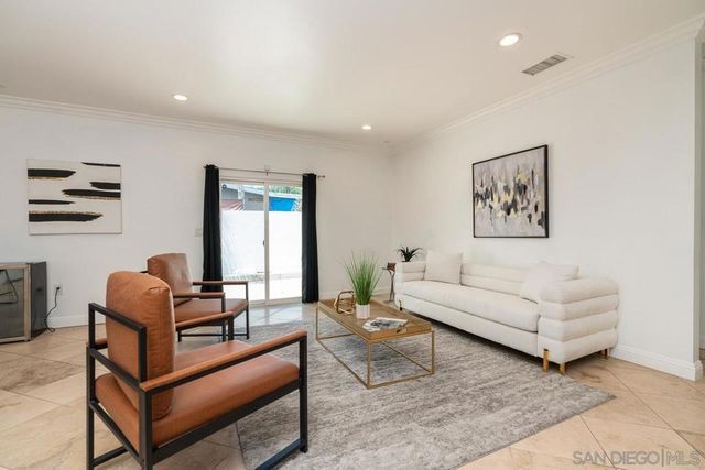1191 Myra Ave, Chula Vista, CA 91911