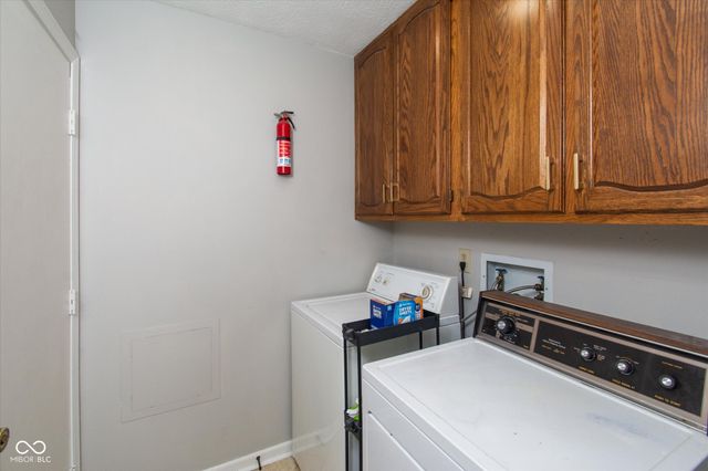7514 Iron Horse Lane, Indianapolis, IN 46256