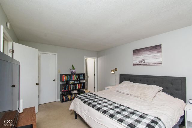 7514 Iron Horse Lane, Indianapolis, IN 46256
