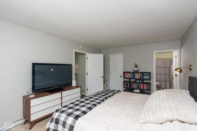 7514 Iron Horse Lane, Indianapolis, IN 46256