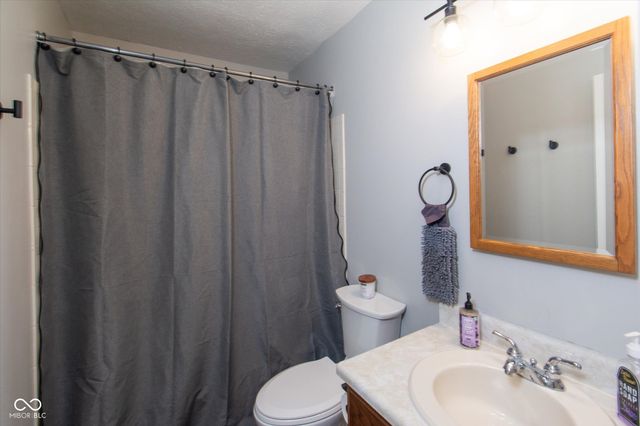 7514 Iron Horse Lane, Indianapolis, IN 46256