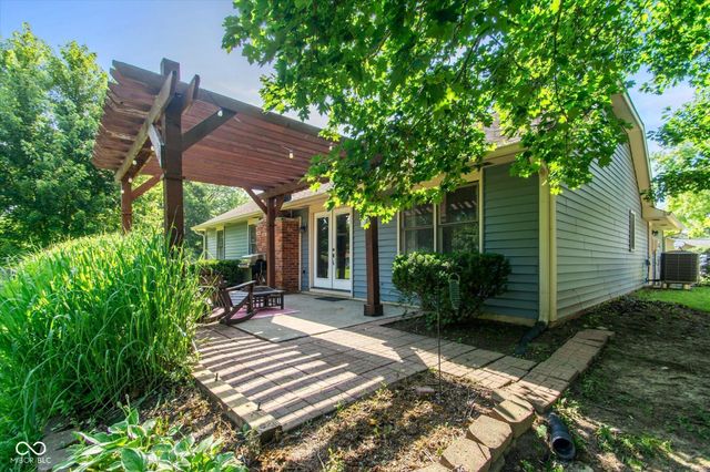 7514 Iron Horse Lane, Indianapolis, IN 46256