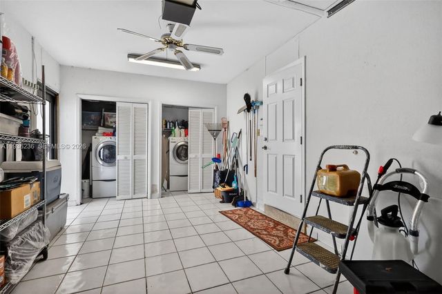 17841 NW 84th Ct, Hialeah, FL 33015