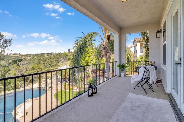 3160 Black Oak Dr, Rocklin, CA 95765