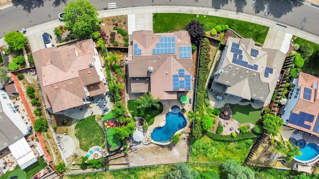 3160 Black Oak Dr, Rocklin, CA 95765