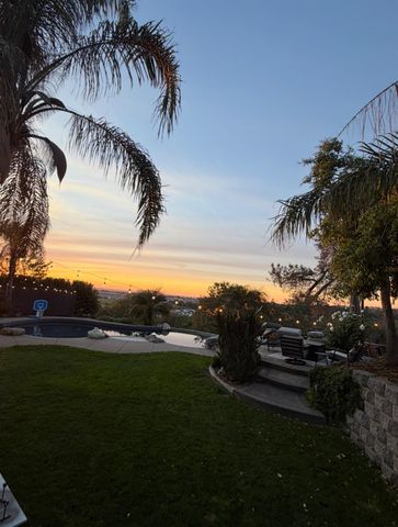 3160 Black Oak Dr, Rocklin, CA 95765